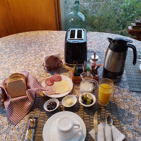 Portal Austral Bed & Breakfast Пуерто Монт Екстериор снимка