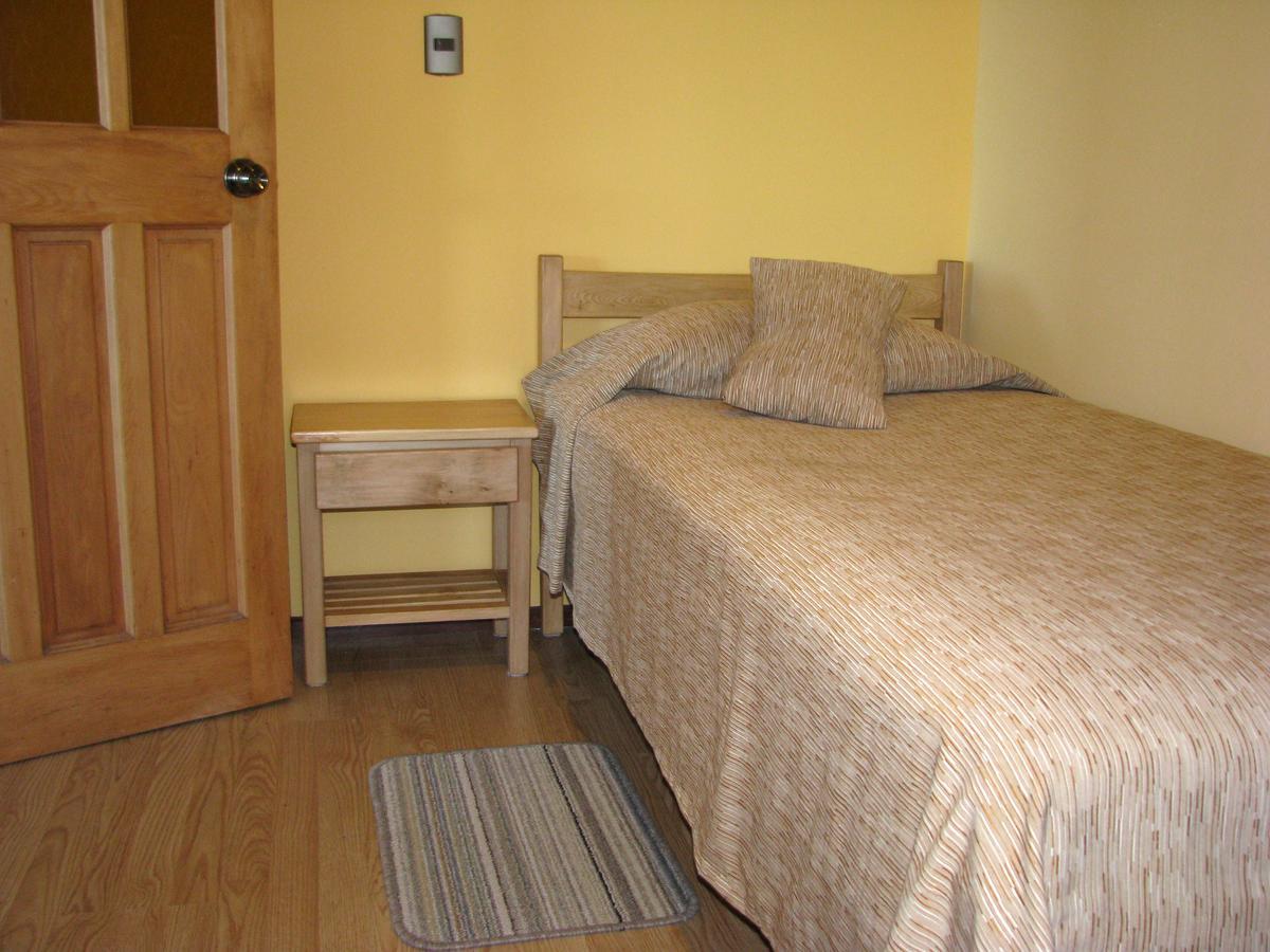 Portal Austral Bed & Breakfast Пуерто Монт Екстериор снимка